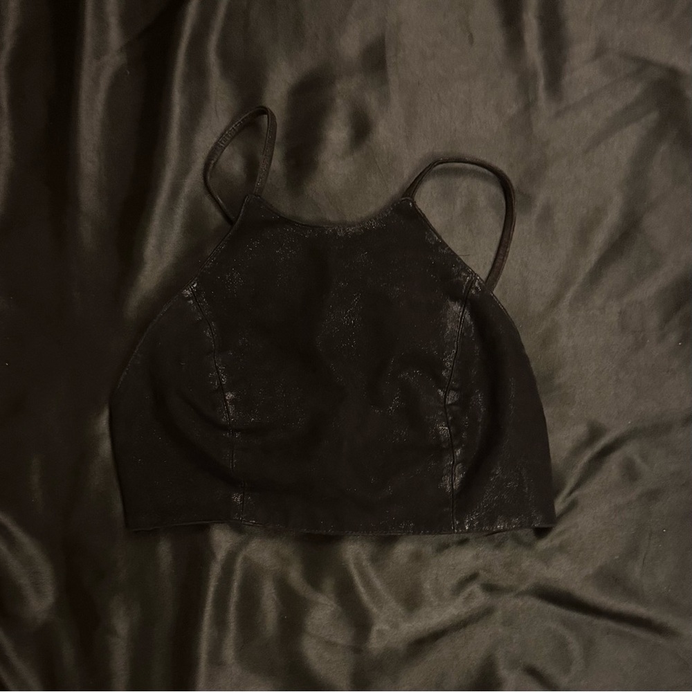 Passport Black Women's Crop Top